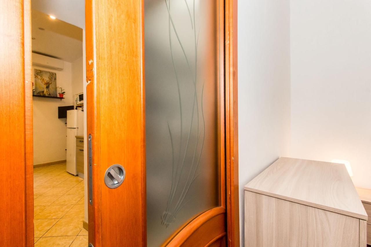 Piazza Bengasi Cozy Apartment Turin Exterior foto