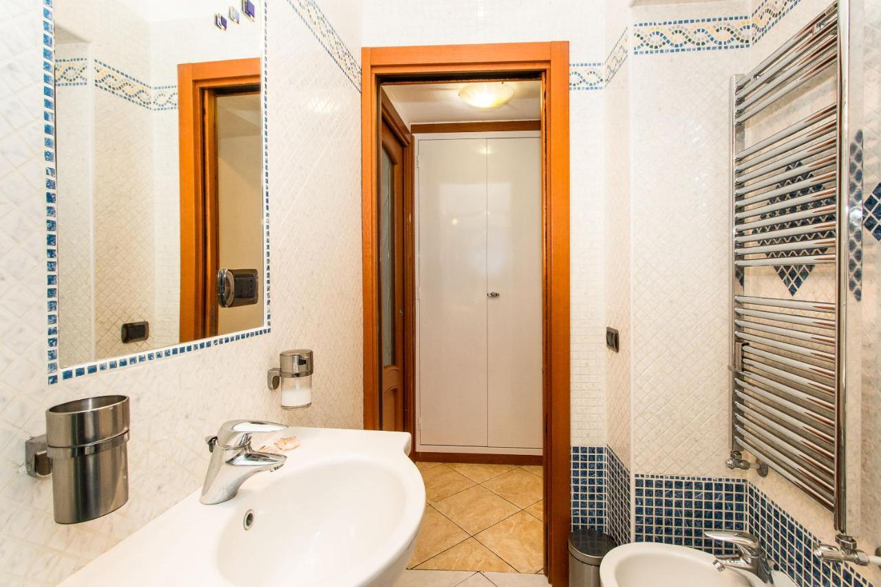 Piazza Bengasi Cozy Apartment Turin Exterior foto